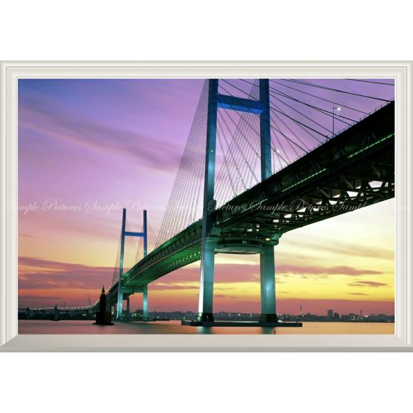 絵画風 壁紙ポスター (はがせるシール式) 横浜 ベイブリッジ 夕暮れ みなとみらい AT【扉なし窓仕様】 キャラクロ YKH-010NA1(A1版 830mm×585mm)＜日本製＞