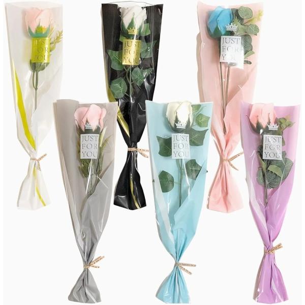 バリエーションコード : 2B6INX5SSNバラだけじゃない。1輪のソープフラワーのバラが造花のグリーンでアレンジされたブーケです。1人分ずつおしゃれなパッケージでラッピング済み。ソープフラワーは花びらが石鹸でできた枯れないお花。しかも蓄...