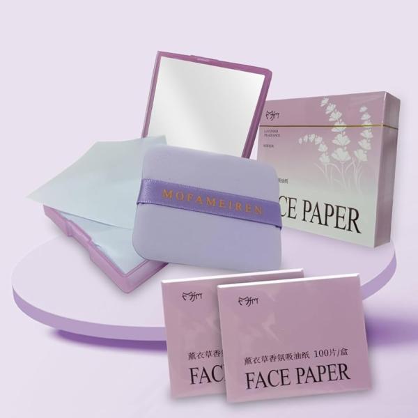 バリエーションコード : 2B9JXOIL44「あぶらとり紙はここまで進化した。。」携帯性、耐久性、吸収力、三つを兼ね備えたあぶらとり紙。鏡付専用ケースに100枚の紙を収納しながらコンパクトで薄手。更に交換用、そのままでも持ち運び可能な10...