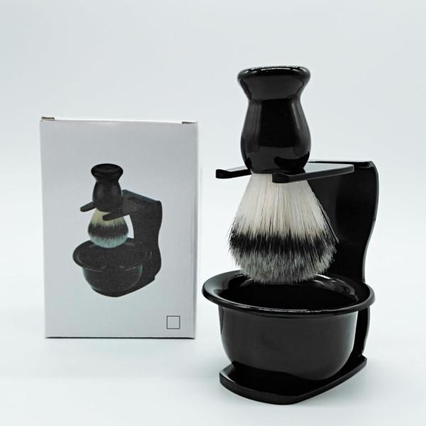 毎日の髭剃りをもっと快適にするためこのシェービングブラシセットをお試しください。高品質なナイロン製のブラシは、きめ細やかな泡立ちを実現し、肌に優しいマッサージ効果もあります。忙しい朝でも簡単に泡立てられるので、手間いらずでスムーズなシェービ...