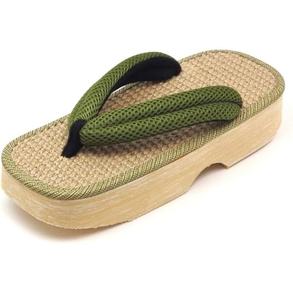 「快適な履き心地」この下雪駄は、ジュート素材のインソールを使用しており、通気性が良く、長時間の使用でも快適さを保ちます。鼻緒には合成繊維を採用し、足に優しくフィットします。「日本製の品質」日本国内で製造されており、高品質な仕上がりが特徴です...