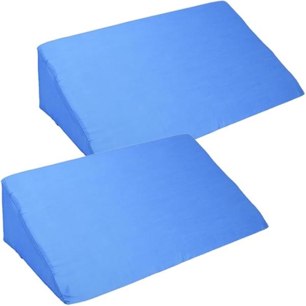 てこの原理で身体とベッドや床に隙間を作って起き上がりをサポートする介助用三角クッションです。身体を両サイドから挟むことでスムーズな寝返りを補助します。腰枕・背あて・足上げ台など様々な用途でお使いいただける汎用性の高さが魅力。一般的な四角形の...