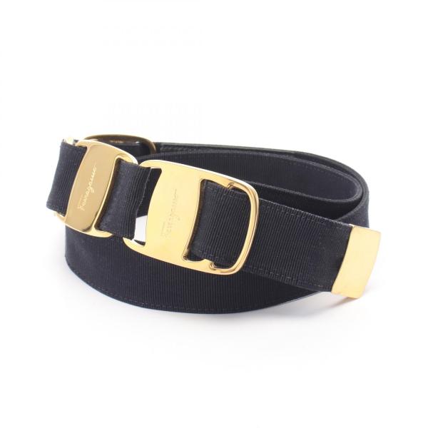 サルヴァトーレフェラガモ Salvatore Ferragamo ヴァラ ゴールド金具