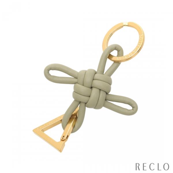 BOTTEGA VENETA（ボッテガ・ヴェネタ） トライアングル キーリング