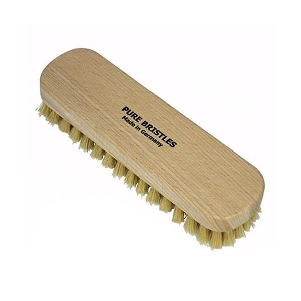 [Release date: November 14, 2024]高級豚毛100%使用。特長●高級豚毛100%使用。●柄は高級ブナ材をナチュラルな白木仕上げにし、焼印風のプリントを施しました。仕様〇サイズ:約長さ16cm〇色:グレー〇毛の種...