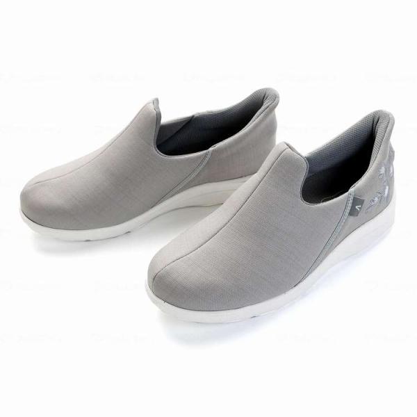 [Release date: December 16, 2025]【商品説明】履きやすい　脱げにくい　脱ぎやすい靴べらを使用した時のようにスムーズで履きやすい。靴底しっかり素材でちょっとした外出にも♪○材質素材○表：ポリエステル100％○内...