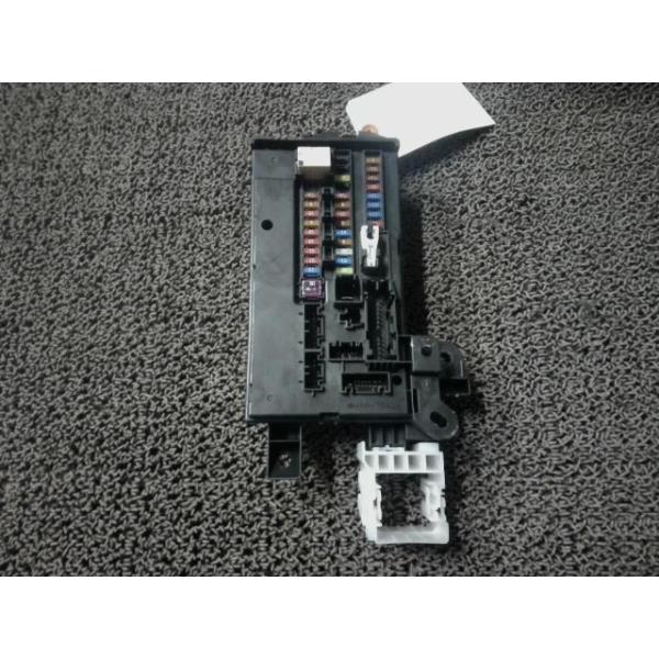 CAST（ダイハツ） キャスト 5BA-LA250S ヒューズボックス G58 82600 