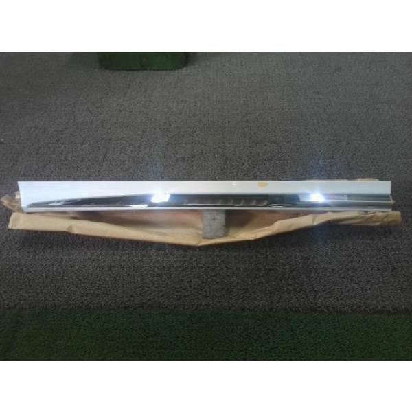 アルファード 3BA-AGH30W 左フロントドアプロテクター 070 76904-58070