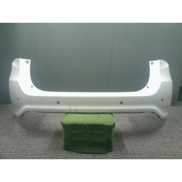 ハリアー DBA-ZSU60W リアバンパー カバー 070 52159-48240-A0