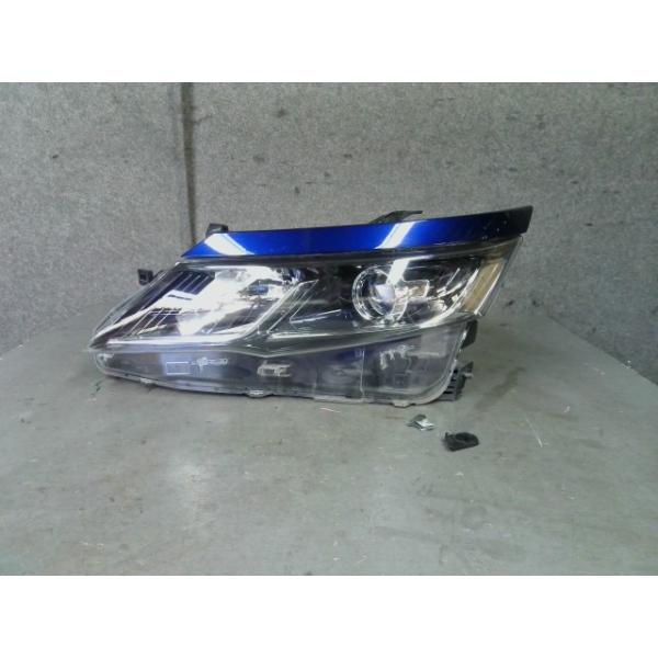 セレナDAA-GFC27 左　ヘッドライト　ランプ　NBB セレナ DAA-GFC27 左ヘッドライト ヘッドランプ RBR 26060-5TF5A