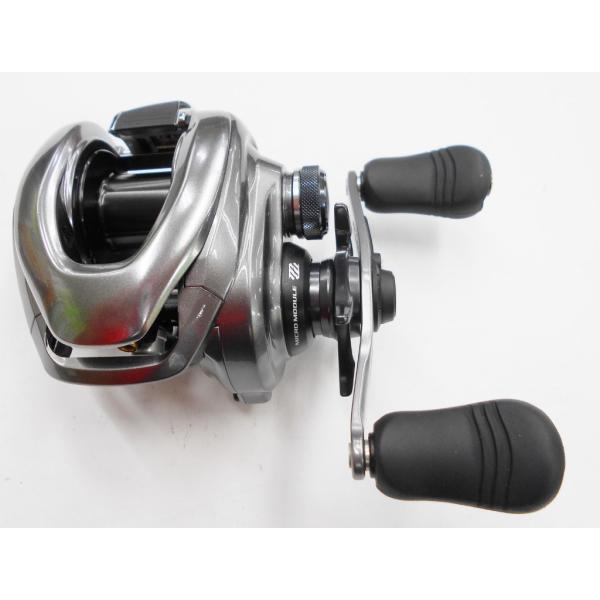 シマノ 15 メタニウム Dc 左 中古sランク Buyee Buyee 日本の通販商品 オークションの代理入札 代理購入