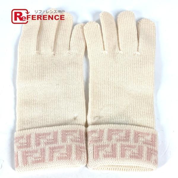 FENDI（フェンディ） 未使用 ズッカ グローブ 手袋 ピンク レディース
