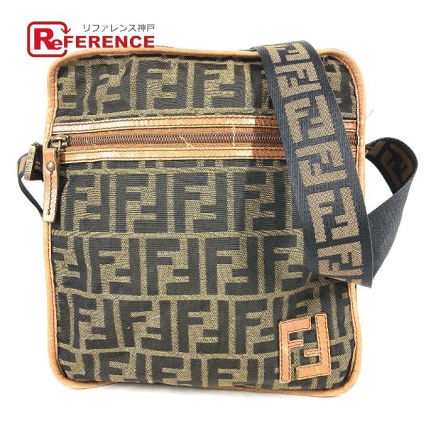 FENDI フェンディ ズッカ ロゴ カバン 斜め掛け ポシェット ショルダーバッグ ブラウン ユニセックス【中古】
