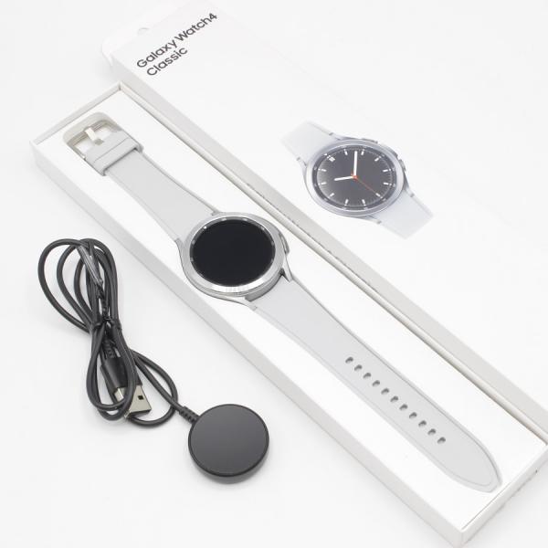 【美品】SAMSUNG Galaxy Watch4 Classic 46mm SM
