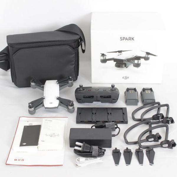 ドローン DJI Spark Fly More Combo アルペンホワイト Amazon.com: DJI Spark, Fly More Combo, Alpine White : Toys