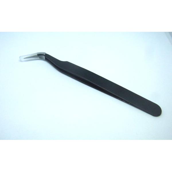 材質：スチール製サイズ：１２.5cmクイリングの細かな作業に欠かせなく、多様な使い方のある便利なピンセットです。先が非常に細く尖っているので、使用時にはご注意ください。使用しないときには必ずキャップをつけておいてください。