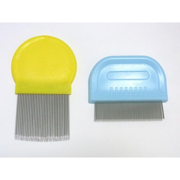 《商品内容》コーミング用のツールです。従来から取り扱いの商品よりもピンの間隔が狭いコームです。従来品とのサイズ感の違いは画像をご確認ください。サイズ：ロングピン　　約９x５.5cm　ピン長さ：約４センチ　　　　ショートピン　約５.5x６.5...