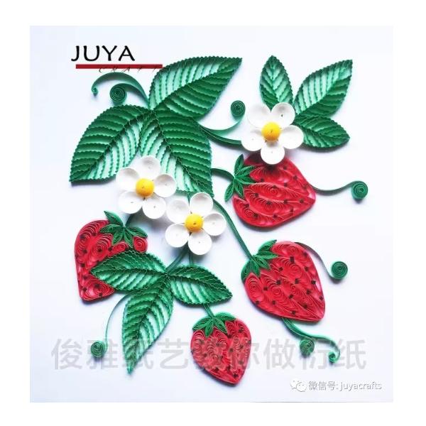 《商品内容》JUYAのクイリングキット「苺」台紙とクイリングペーパーのセットです。道具、接着剤はご用意ください。　　　クイリングバー、クイリングボード、ピンセット、のり、はさみ、モールド、クリンパー詳しい説明書はありませんが、台紙の裏に手順...