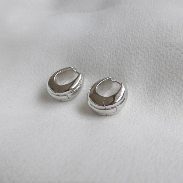 【TOMWOOD】アイスフープミディアム silver925ピアス TOMWOOD - 【残りわずか】Ice Hoop Medium(SILVER) | ACRMTSM