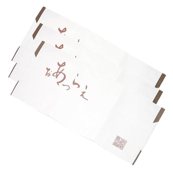 帯用たとう紙の３枚セットです。大切な帯をきれいに保つよう保管時にはたとう紙をご使用ください。サイズ（約）：縦34cm×横64cm日本製※たとう紙は折り目がついた畳んだ状態でお送りいたします。