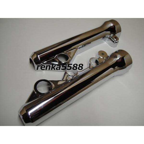 ■商品番号CYG-005■商品概要商品内容：カバー　左右セットカラー：メッキ材質：プラスチック製付属品：裏に両面テープが付き■適合車種▼YAMAHAシグナスX SE12J■注意事項(1)商品は新品ですが、製造過程、輸送、保管などの時若干のキ...