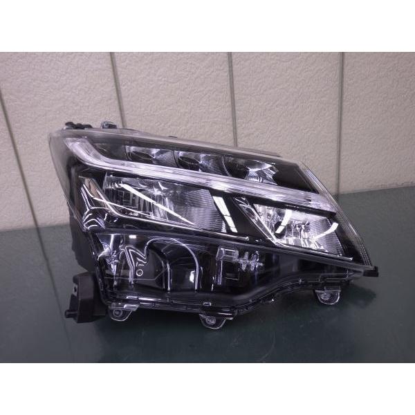 2123941 タンク/トール/ジャスティ 前期 右ライト LED STANLEY W3917