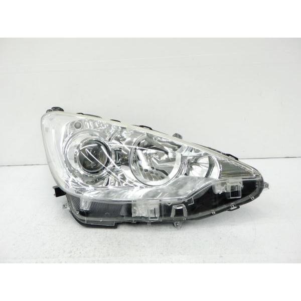 トヨタ　AQUA/アクア　10　前期　右ライト　右ヘッドライト　LED　純正　W ecoparts44444_127697