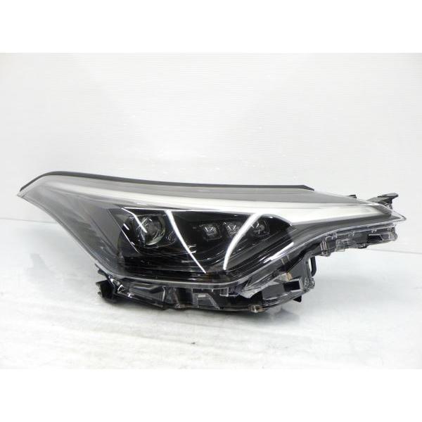 B29741△ C-HR 後期 右ライト LED KOITO 10-116 10 ZYX11/NGX50/NGX10  