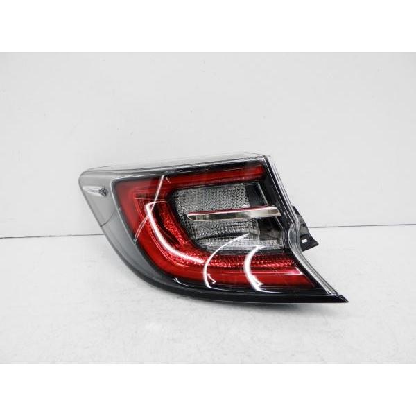 ☆ 加工後未使用 カローラ スポーツ クリア 加工 ZWE211H テールランプ