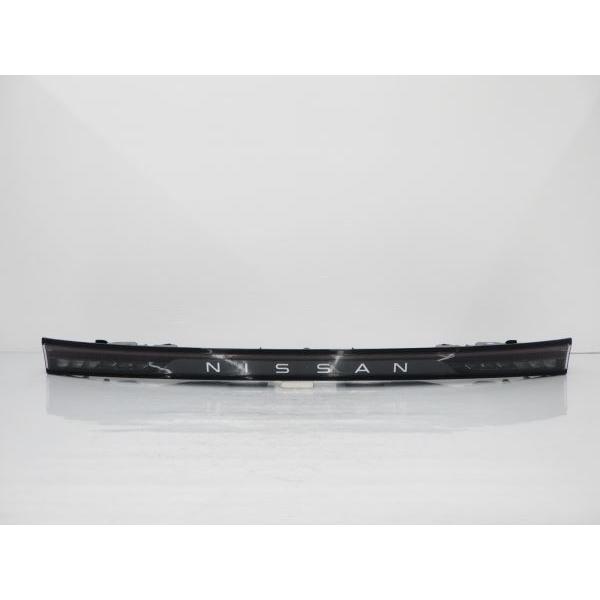 中古日産 アリア FE0 左テールランプ 26555-5MP0A 日産（NISSAN） H31465 アリア FE0 リヤコンビネーションランプ