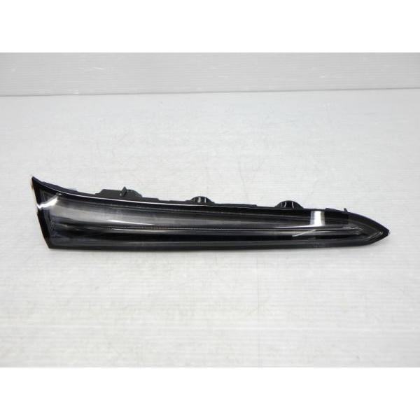 プリウス T37062 プリウスPHV GR SPORT ZVW52 左リヤランプ ICHIKOH