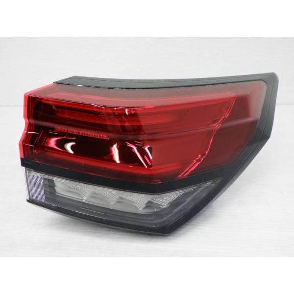 ノートオーラ　テールランプ　右 ノート T133461△ ノートオーラ E13 後期 右テールランプ ICHIKOH D269