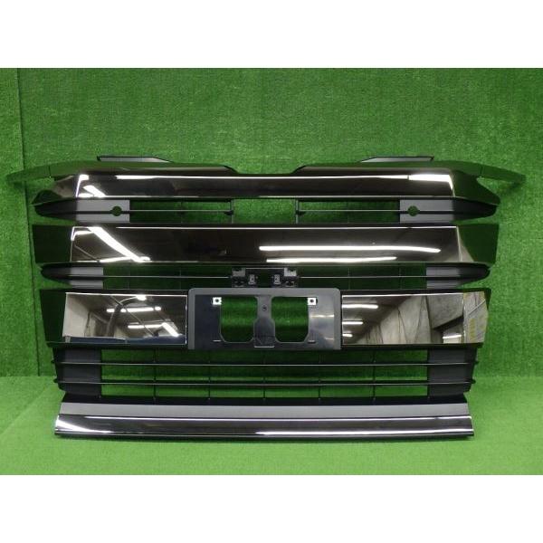 NOAH 166926 ノア 90系 S-Z/S-G ラジエータグリル ZWR90W/ZWR95W