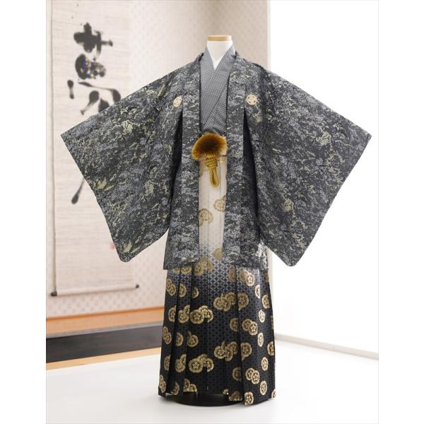 卒業式 袴レンタル 小学校 男 ジュニア jmo168 小学生 紋付袴レンタル フルセット 羽織袴 袴 男性着物レンタル １２歳 十三参り 小学校卒業式 結婚式 イベント 和服 往復送料無料 黒地クールモダン×黒金ぼかし袴【サイズ】対応身長...