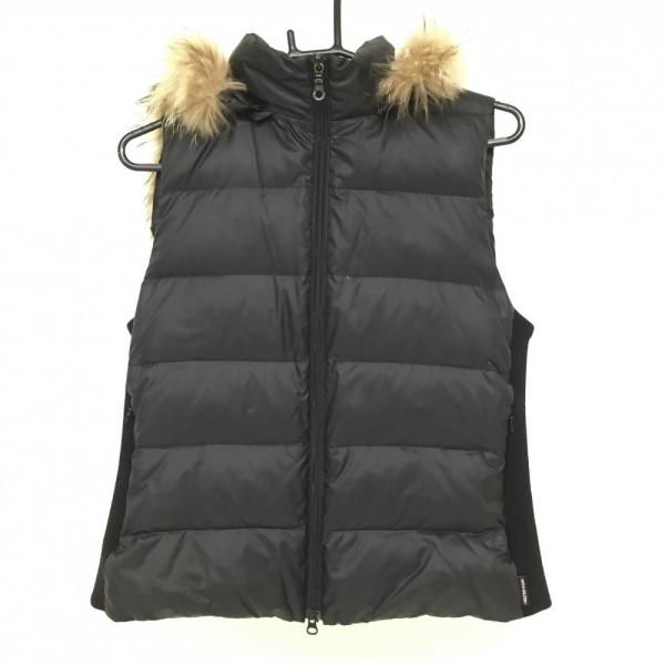 美品】23区 2WAYダウンベスト 黒 異素材切替 ファーフード着脱可