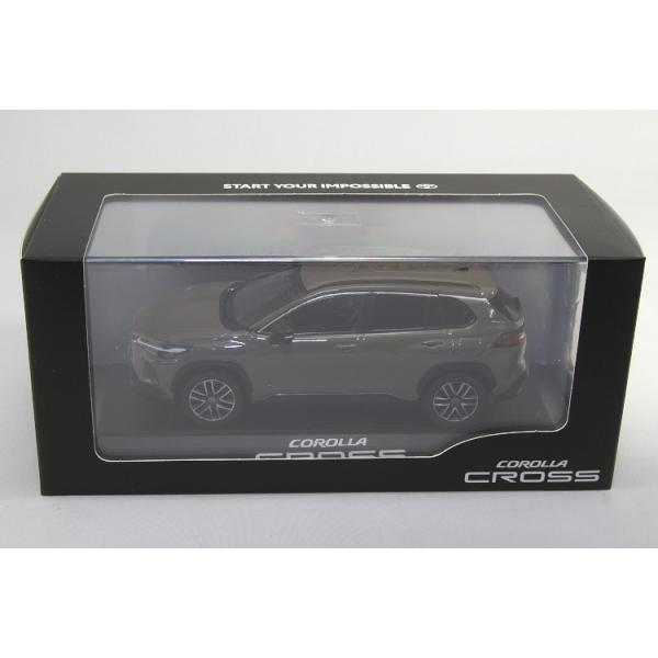 新型カローラクロス ミニカー カラーサンプル マットバス【非売品】 新型カローラクロス ミニカー カラーサンプル マットバス【非売品】