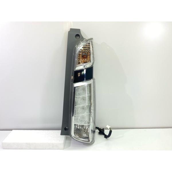 JH1/JH2 ホンダ Nワゴン 右テールランプ STANLEY W1400 N-WGN エヌワゴン JH1 JH2 スタンダード系 後期 左 テールランプ