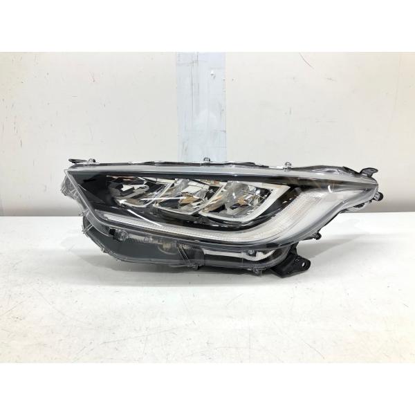 トヨタ ヤリス MXPA10 純正 ヘッドランプ 左 LED KOITO K0-3 刻印K2