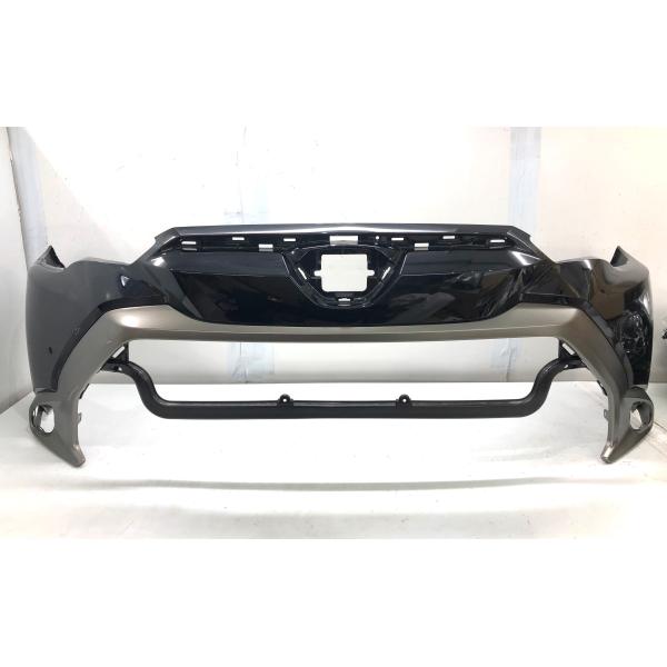 トヨタ カローラクロス ZSG10/ZVG11/15 純正 フロントバンパー 52119