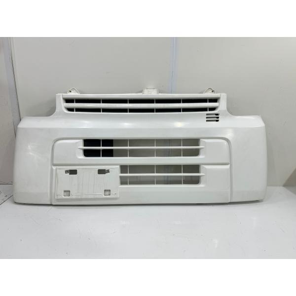 エブリイ DA17V 純正フロントバンパー 素地白 71711-64P0 （B85-37