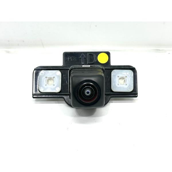 トヨタ カローラ ZRE212 リア カメラ 867B0-12030 （G31-62） : Re