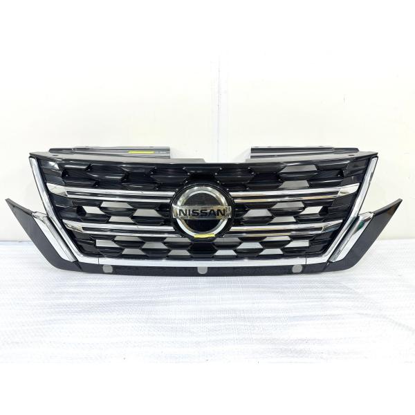 セレナ C27/GC27 後期 純正フロントグリル 62310-5TT0A （G78-12