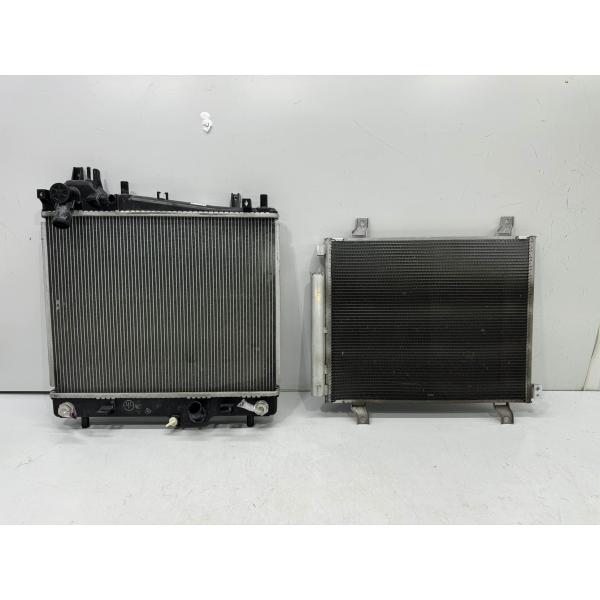 スズキ エブリィ DA17V 純正 ラジエーター コンデンサー 17700-64P70