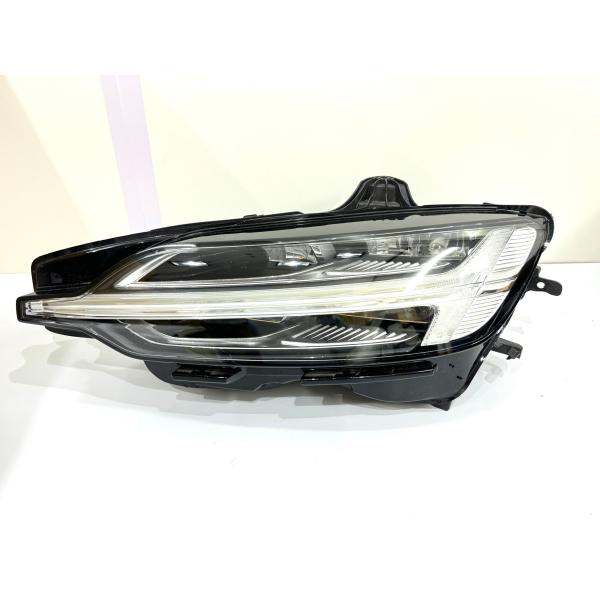 ボルボ V60 ZB 左 ライト 32338024 VOLVO V60 ZB ボルボ V60/S60 ZB系 純正LEDヘッドライト 左 32347000/32338005