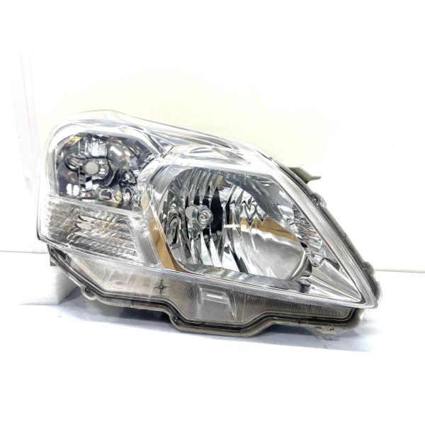 26系プレミオ？右ライト ☆美品☆ トヨタ プレミオ NZT260 ZRT260 前期 純正 右 ハロゲン