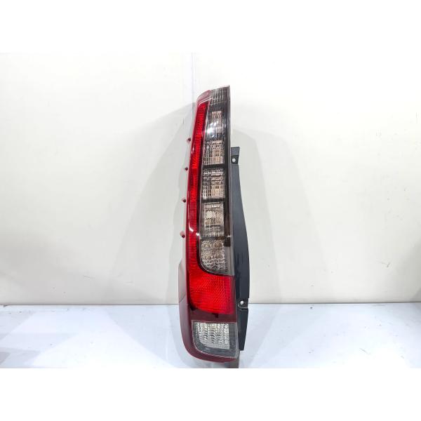 ノア/エスクァイア ZRR80/ZWR80 前期 純正テールライト 左 KOITO 28