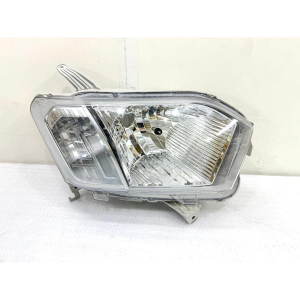 プロボックス/サクシード NCP160V 純正ハロゲンヘッドライト 右 KOITO