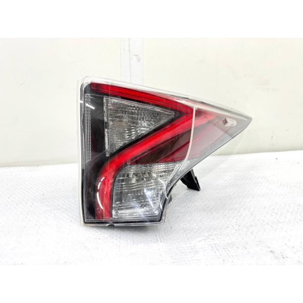 ZVW50 プリウス 前期　純正左右テールランプセット　訳あり品 ZVW50 51 プリウス 前期 テールライト 左右セット