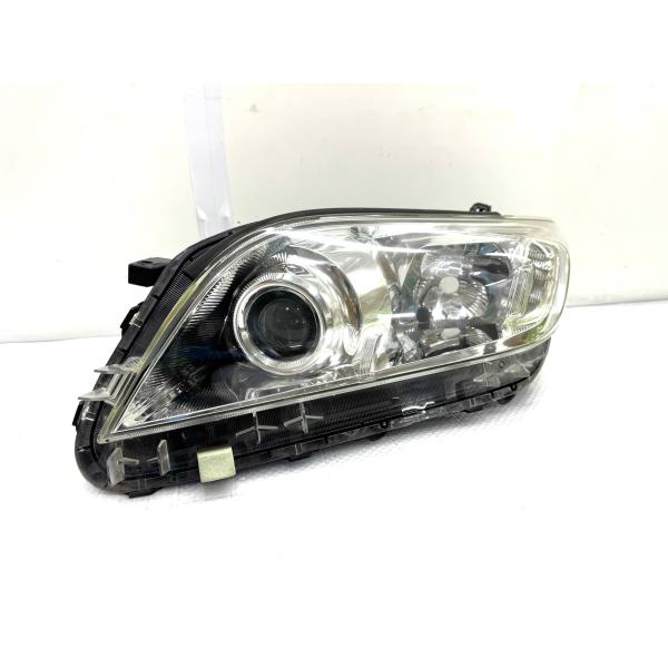 トヨタ　ヴァンガード　ACA33W　 純正　HID　右　ヘッドライト ☆良品☆ トヨタ ヴァンガード ACA33W/38W 純正 左 HID ヘッドライト