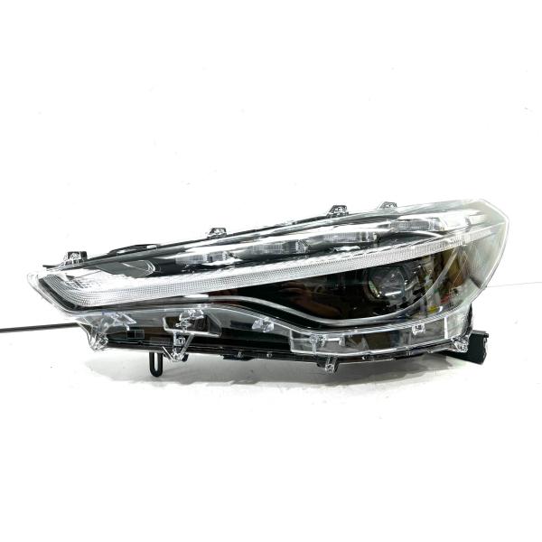 ☆レンズ綺麗☆ トヨタ カローラクロス ZSG10 ZVG10/15 純正 左 LED